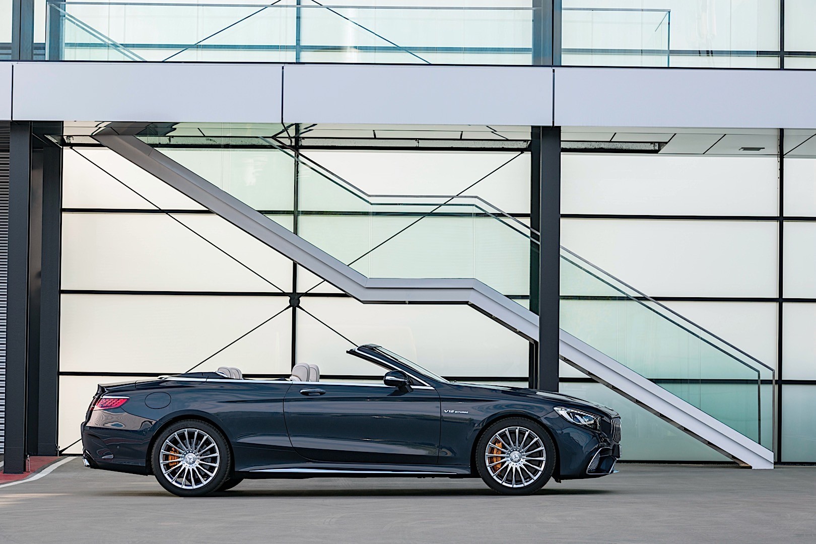 Mercedes-Amg S-Class Cabriolet photo 5