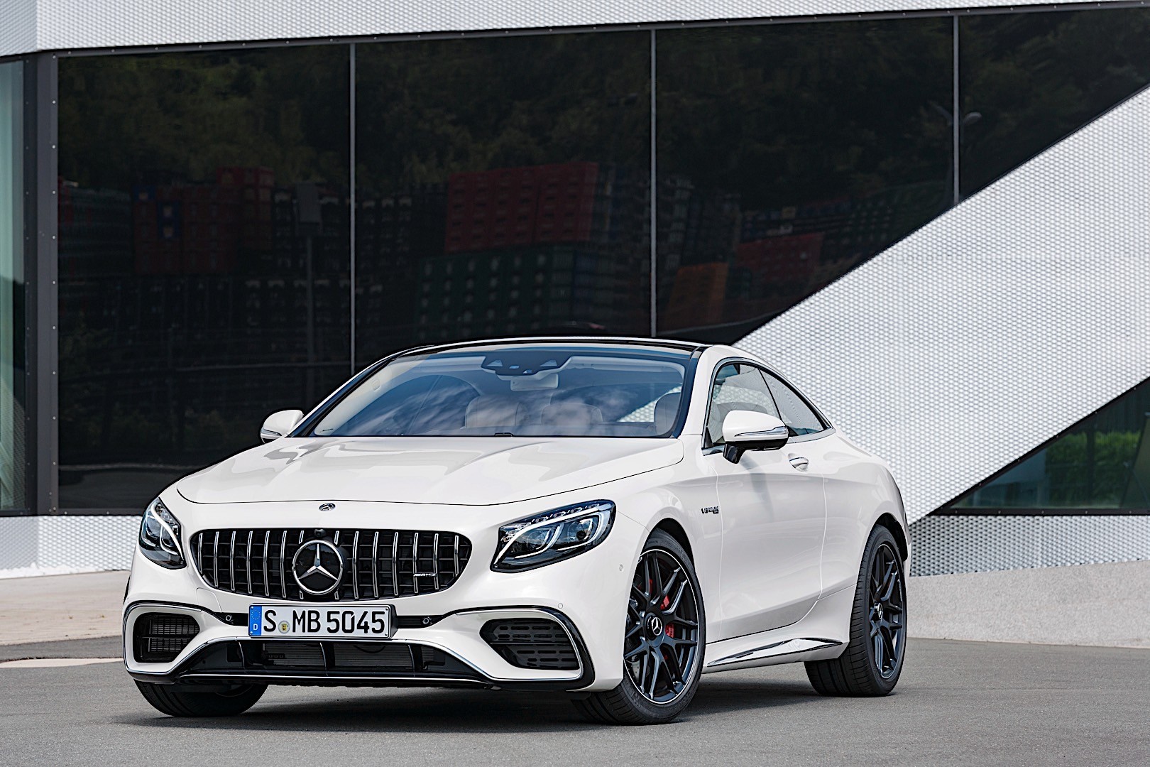 Mercedes-Amg S-Class Coupe photo 4