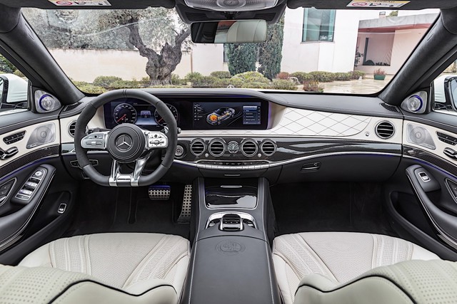 Mercedes-Amg S-Class photo 23