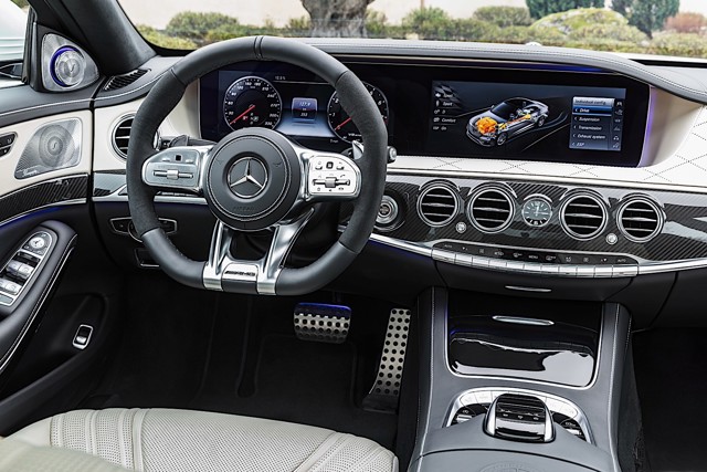 Mercedes-Amg S-Class photo 24