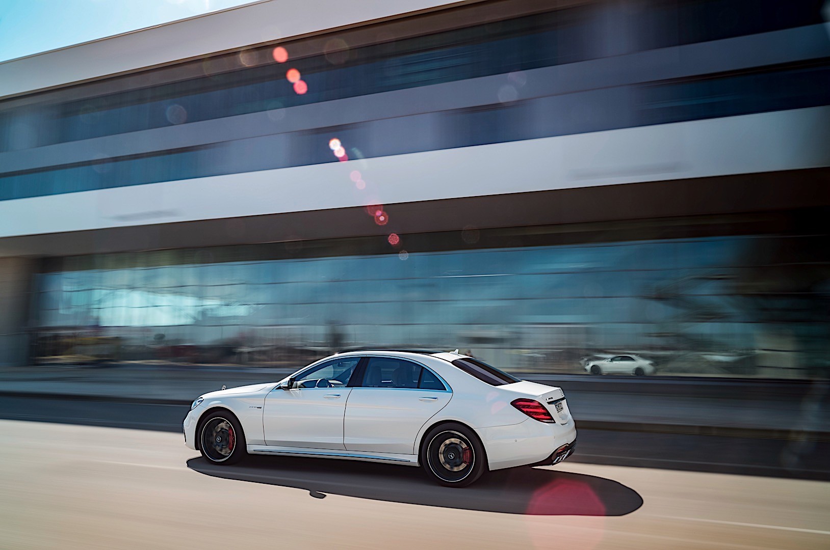 Mercedes-Amg S-Class photo 18