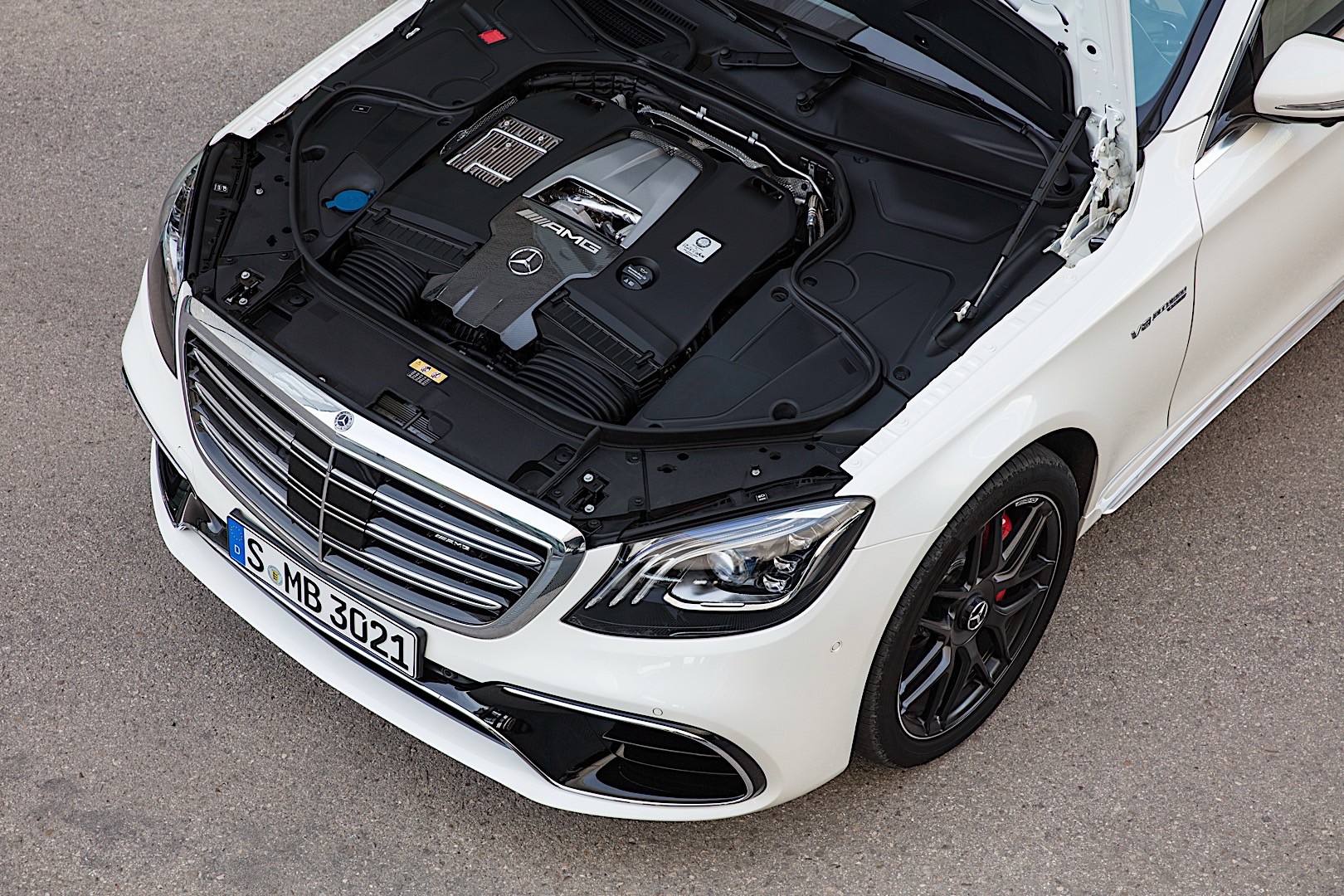 Mercedes-Amg S-Class photo 26