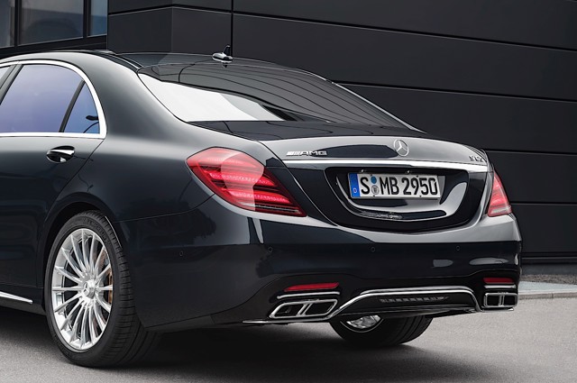 Mercedes-Amg S-Class photo 9
