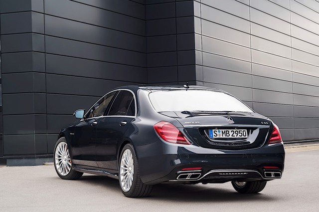 Mercedes-Amg S-Class photo 11