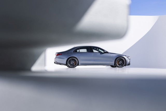 Mercedes-Amg S-Class photo 54