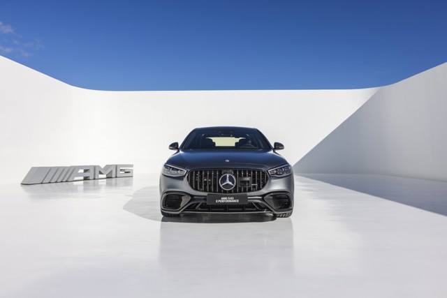 Mercedes-Amg S-Class photo 57