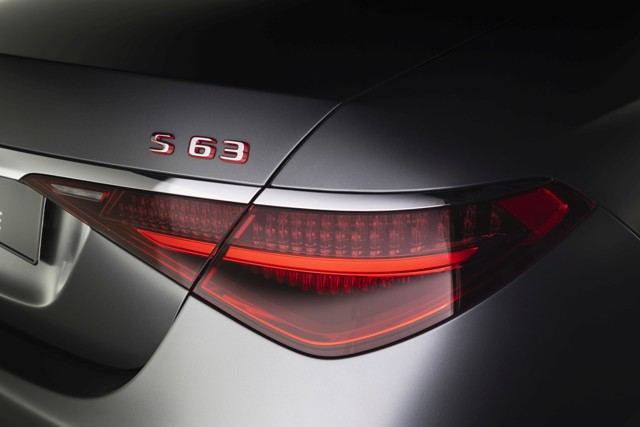 Mercedes-Amg S-Class photo 92