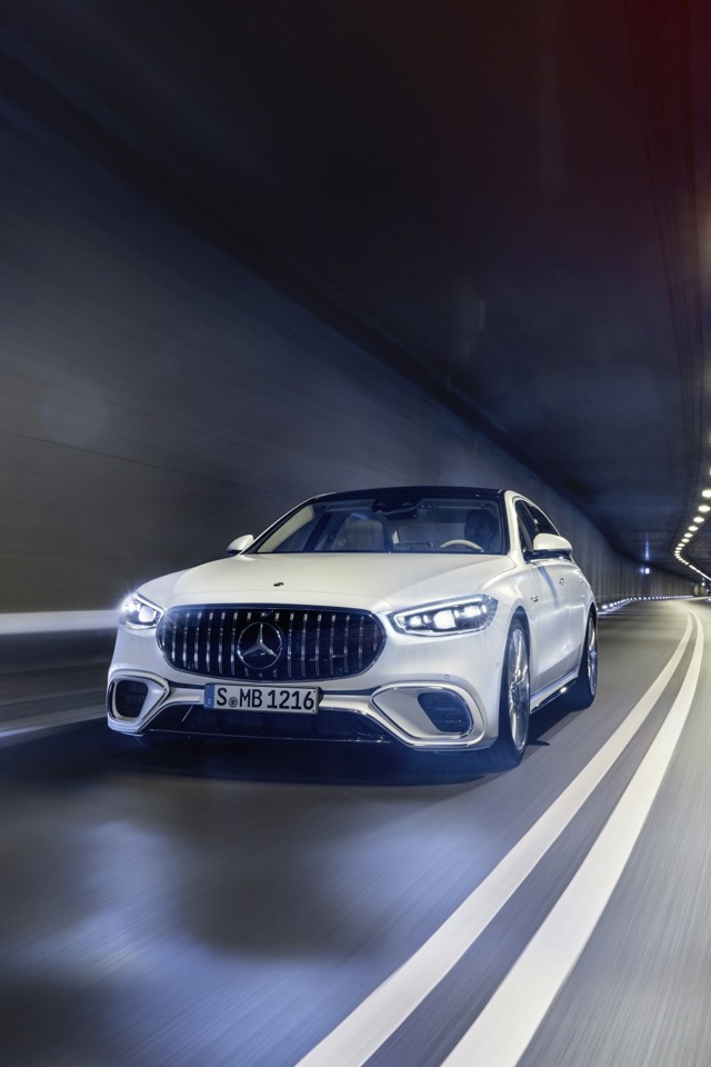 Mercedes-Amg S-Class photo 5