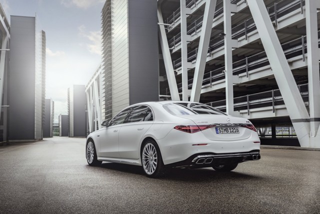 Mercedes-Amg S-Class photo 14