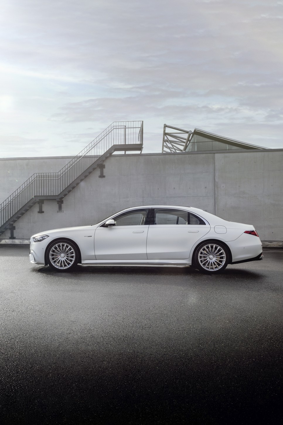 Mercedes-Amg S-Class photo 20