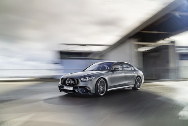 Mercedes-Amg S-Class photo 24
