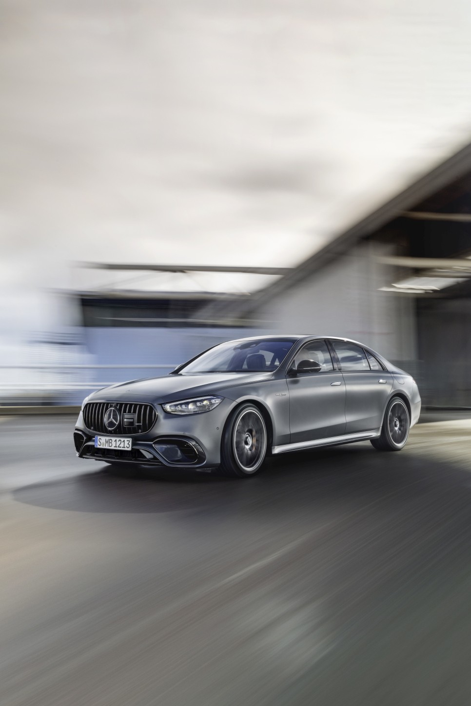 Mercedes-Amg S-Class photo 30