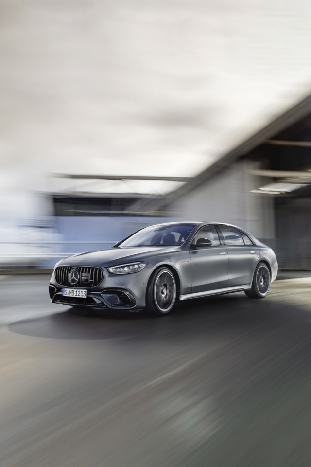 Mercedes-Amg S-Class photo 30