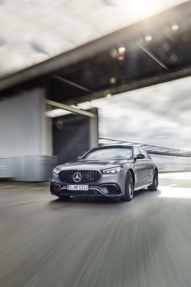 Mercedes-Amg S-Class photo 31