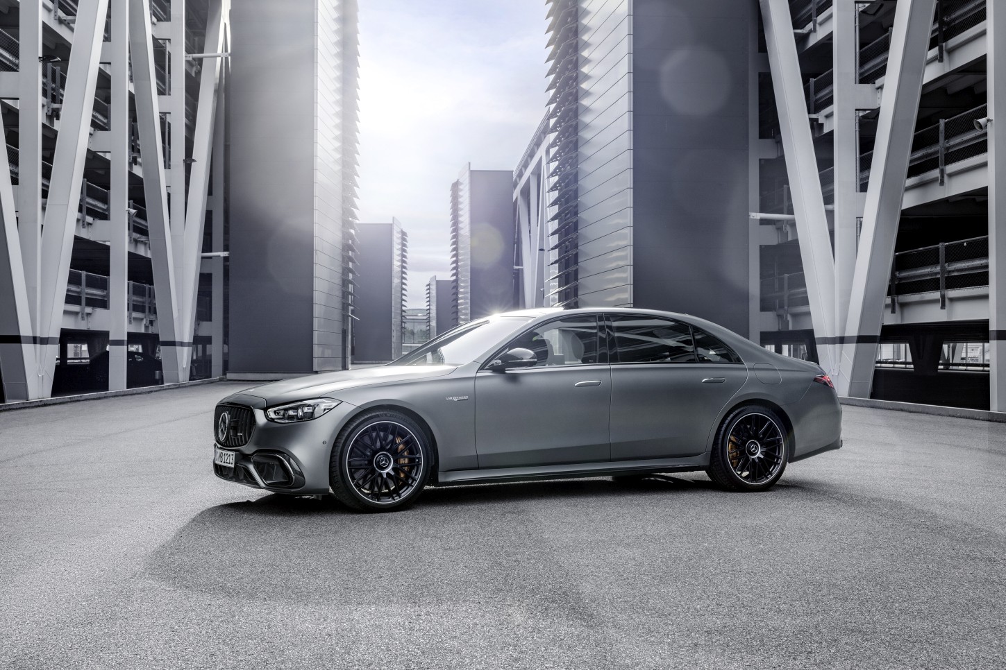 Mercedes-Amg S-Class photo 35