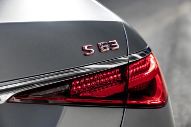 Mercedes-Amg S-Class photo 43