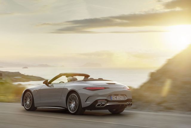 Mercedes-Amg Sl-Class photo 3