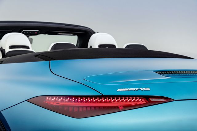 Mercedes-Amg Sl-Class photo 150