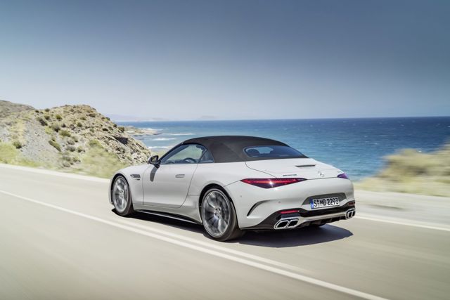 Mercedes-Amg Sl-Class photo 15