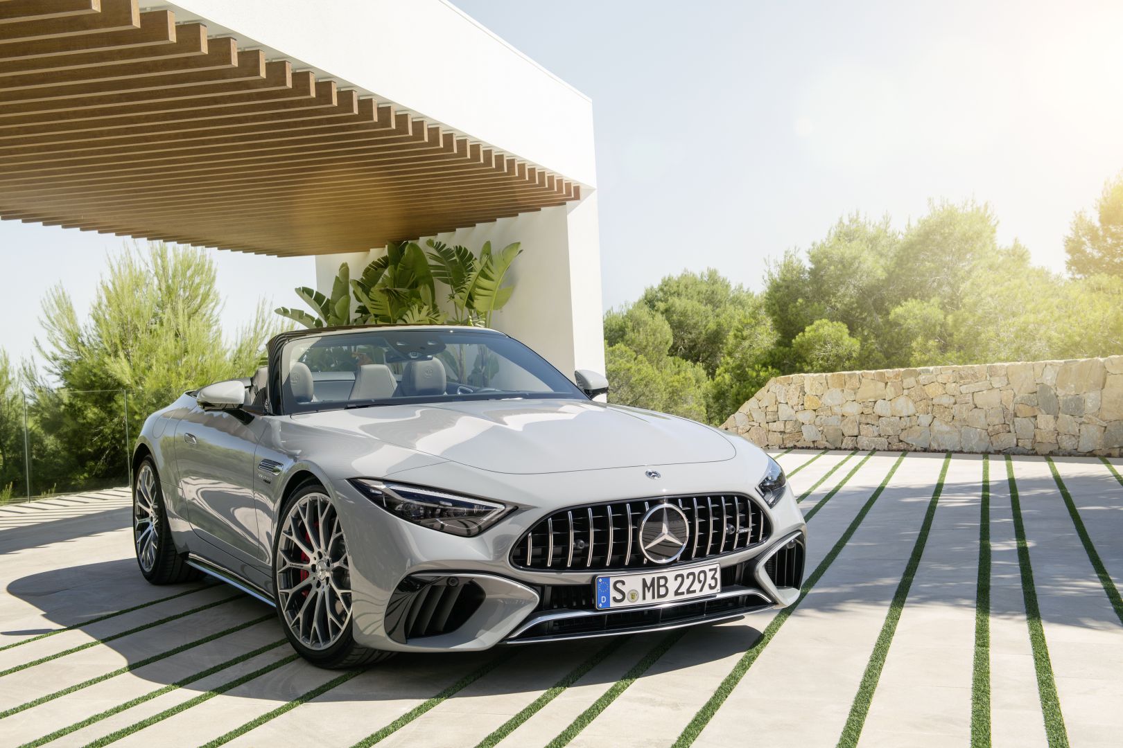 Mercedes-Amg Sl-Class photo 24