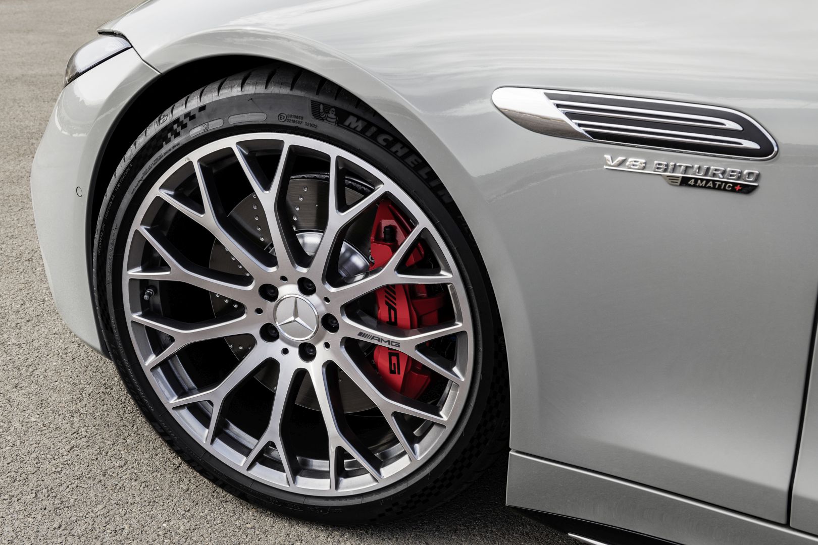 Mercedes-Amg Sl-Class photo 37