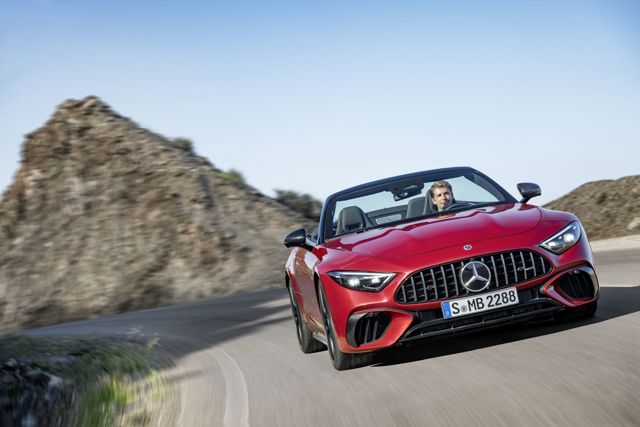 Mercedes-Amg Sl-Class photo 46