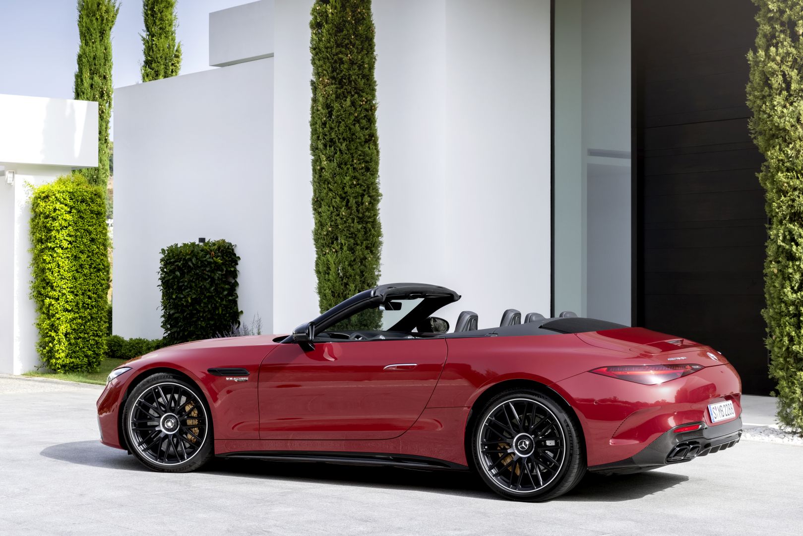 Mercedes-Amg Sl-Class photo 52