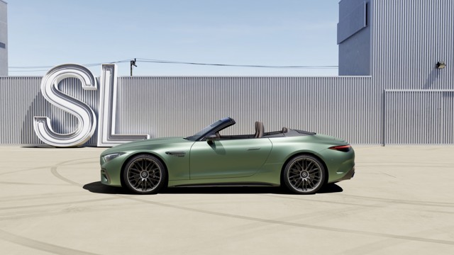 Mercedes-Amg Sl-Class photo 3