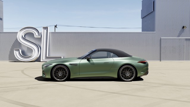 Mercedes-Amg Sl-Class photo 4