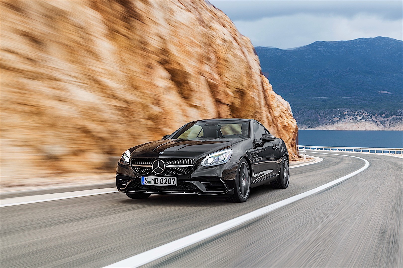 Mercedes-Amg Slc photo 8