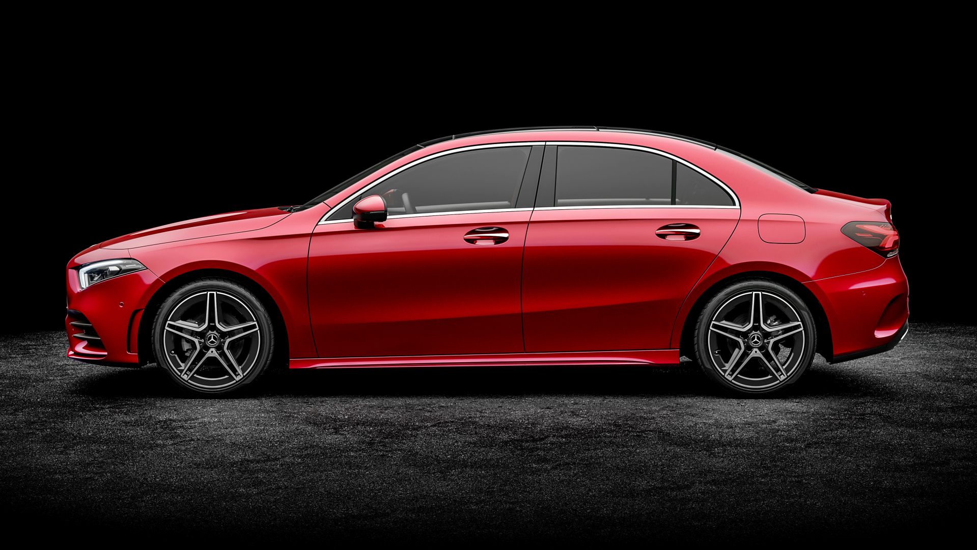 Mercedes Benz A-Class Sedan photo 4