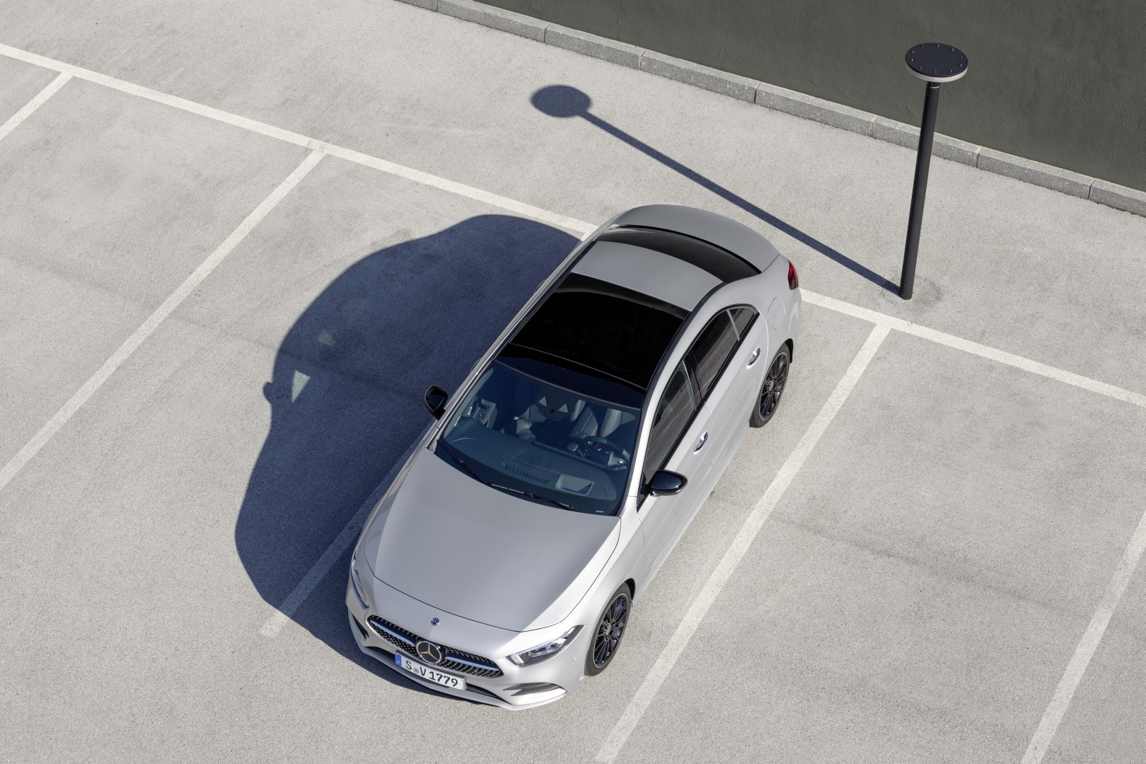 Mercedes Benz A-Class Sedan photo 17