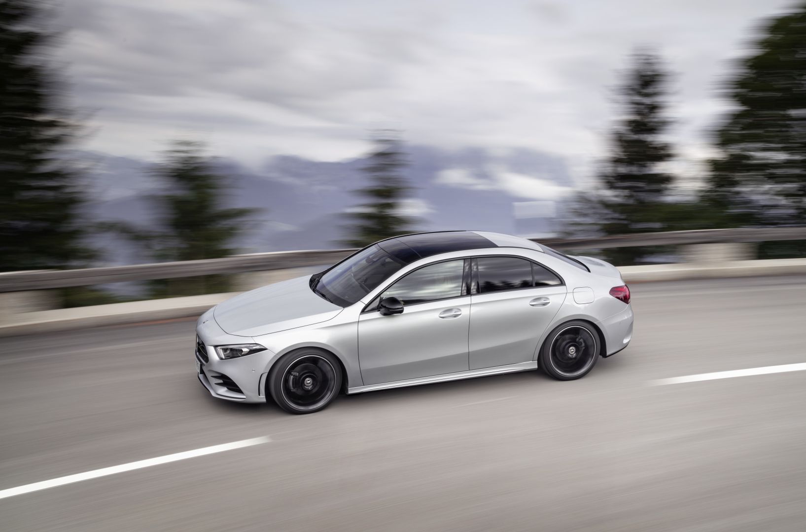 Mercedes Benz A-Class Sedan photo 14