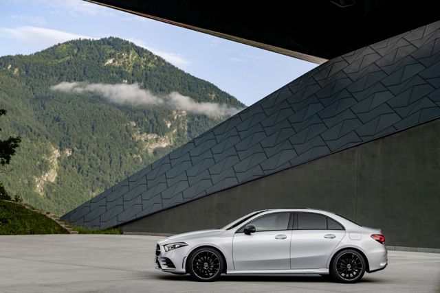 Mercedes Benz A-Class Sedan photo 28