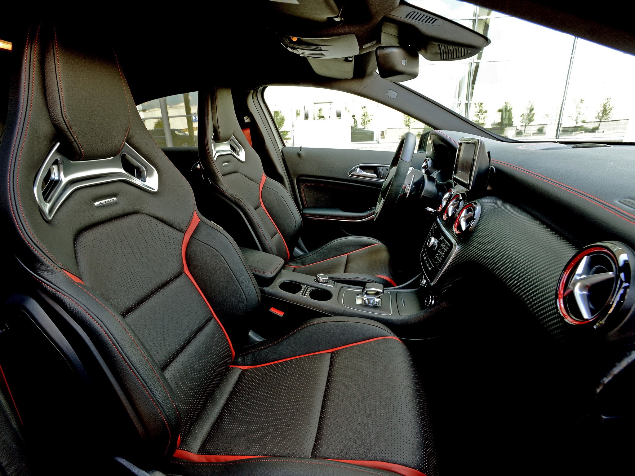 Mercedes Benz A-Klasse Amg photo 31