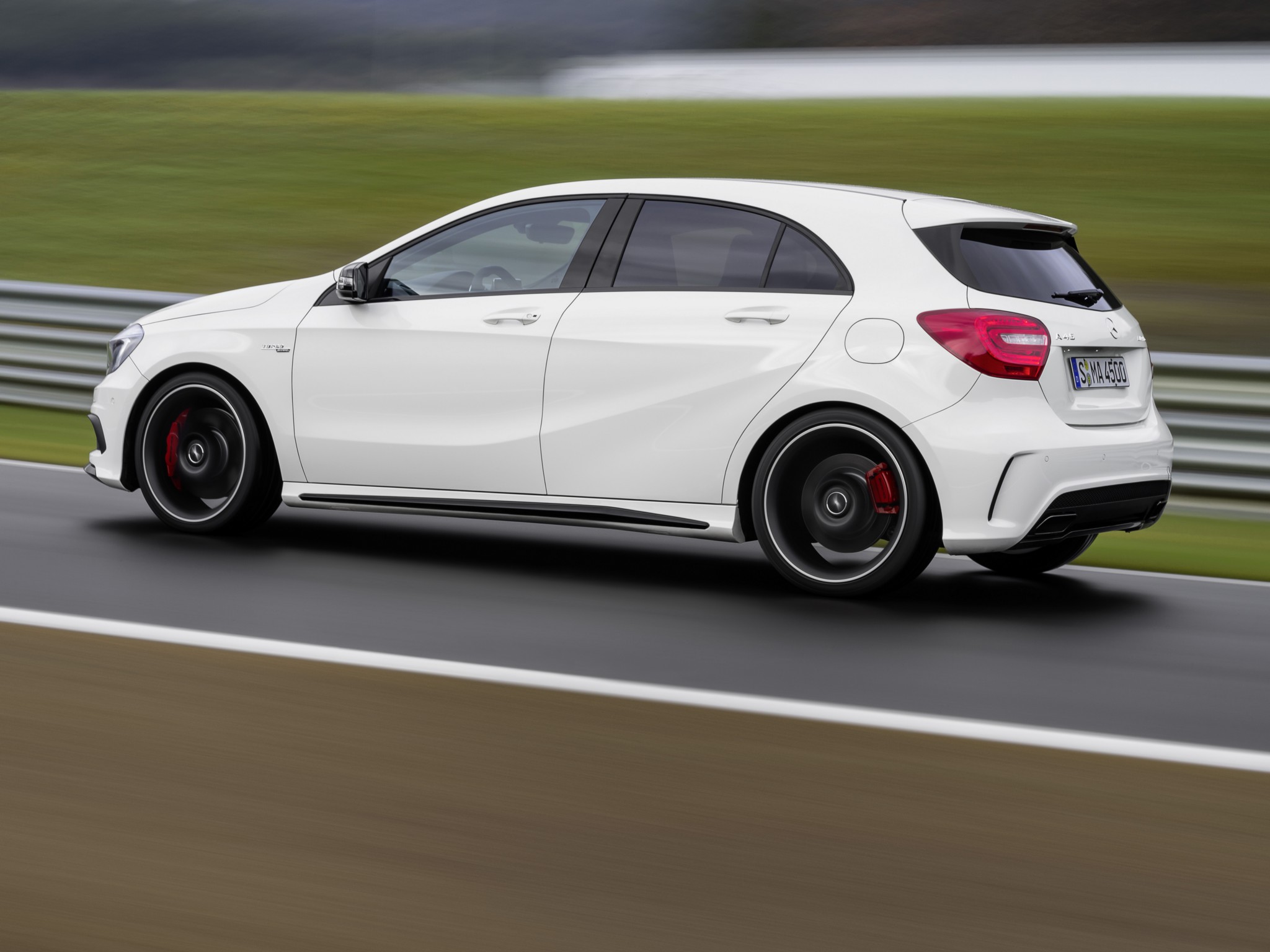 Mercedes Benz A-Klasse Amg photo 21