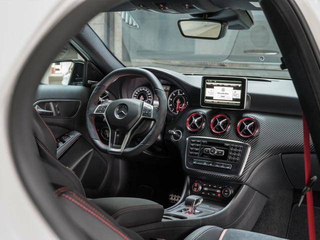 Mercedes Benz A-Klasse Amg photo 30