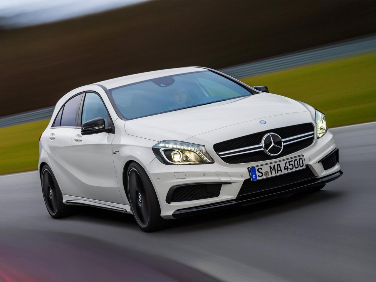 Mercedes Benz A-Klasse Amg photo 3