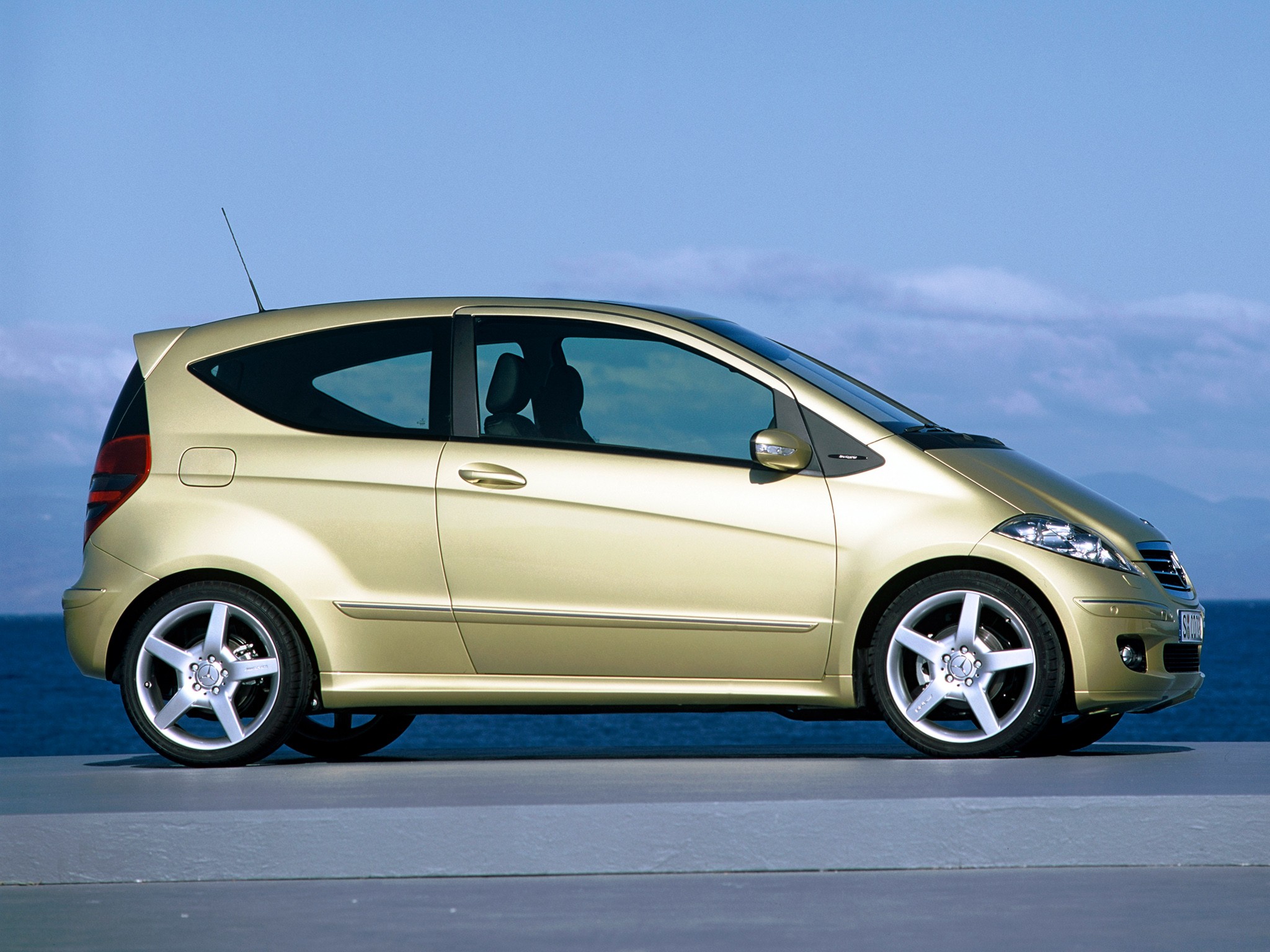 Mercedes Benz A-Klasse Coupe photo 20