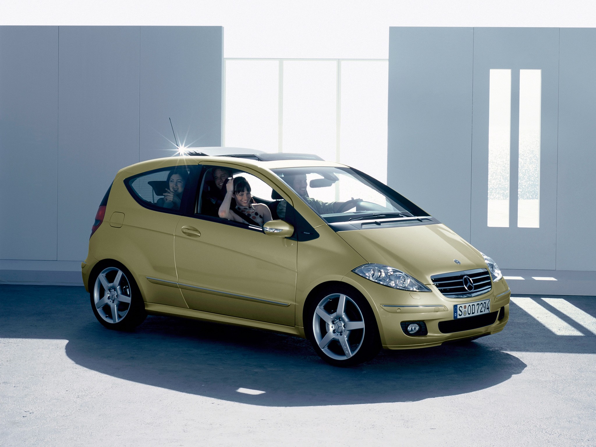 Mercedes Benz A-Klasse Coupe photo 27