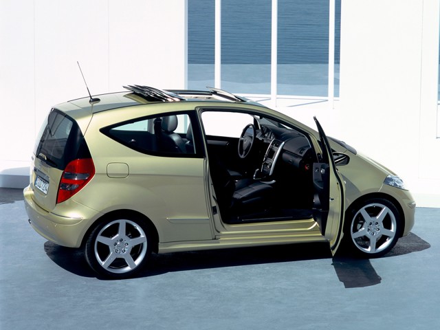 Mercedes Benz A-Klasse Coupe photo 28