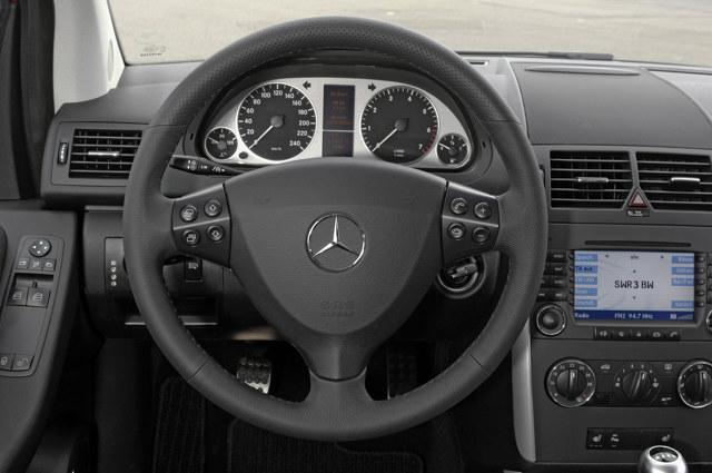 Mercedes Benz A-Klasse Coupe photo 45