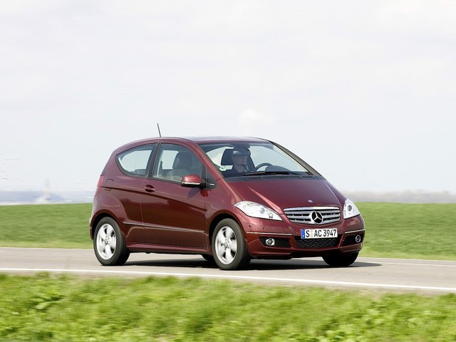 Mercedes Benz A-Klasse Coupe photo 11