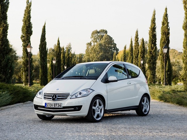Mercedes Benz A-Klasse Coupe photo 19