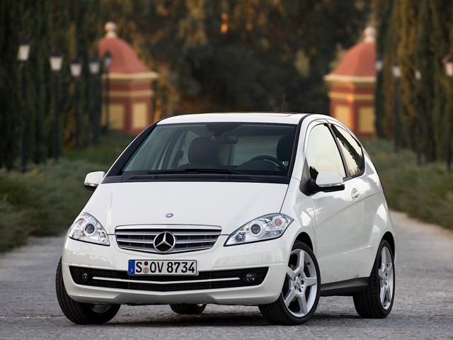 Mercedes Benz A-Klasse Coupe photo 22