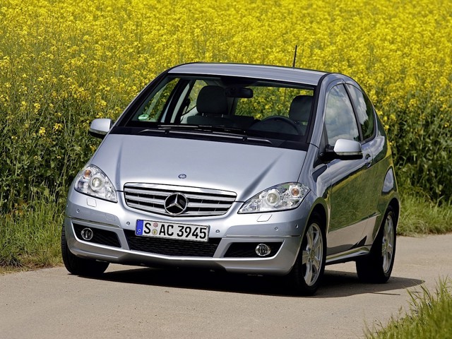 Mercedes Benz A-Klasse Coupe photo 28