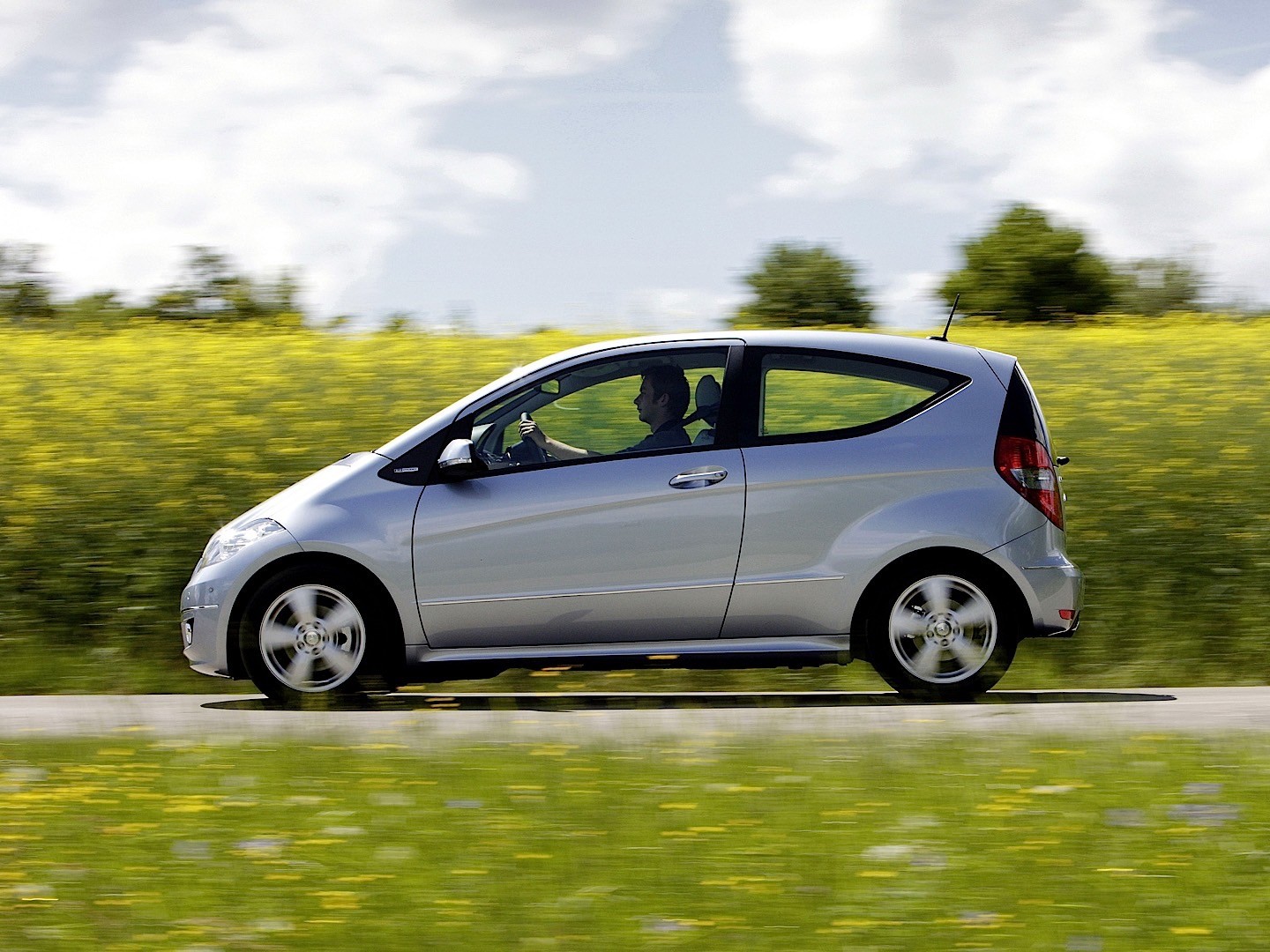 Mercedes Benz A-Klasse Coupe photo 31