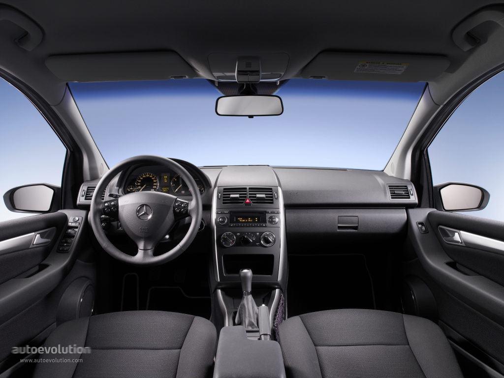 Mercedes Benz A-Klasse Coupe photo 38