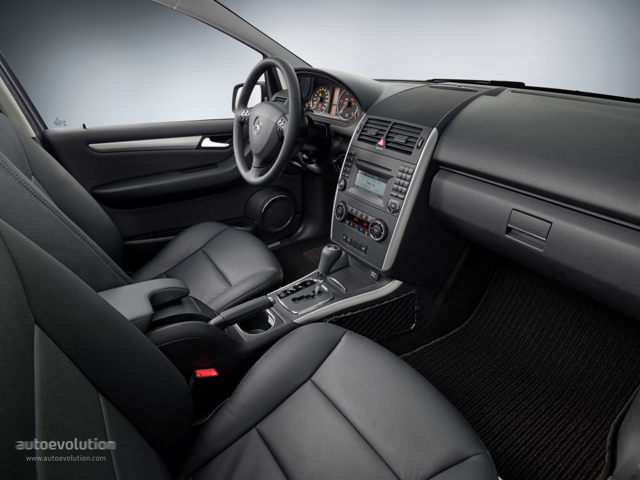 Mercedes Benz A-Klasse Coupe photo 39