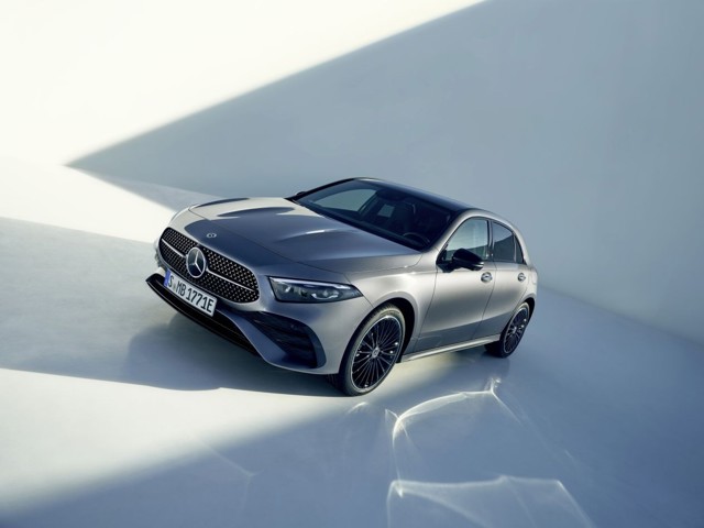 Mercedes Benz A-Klasse Saloon photo 3